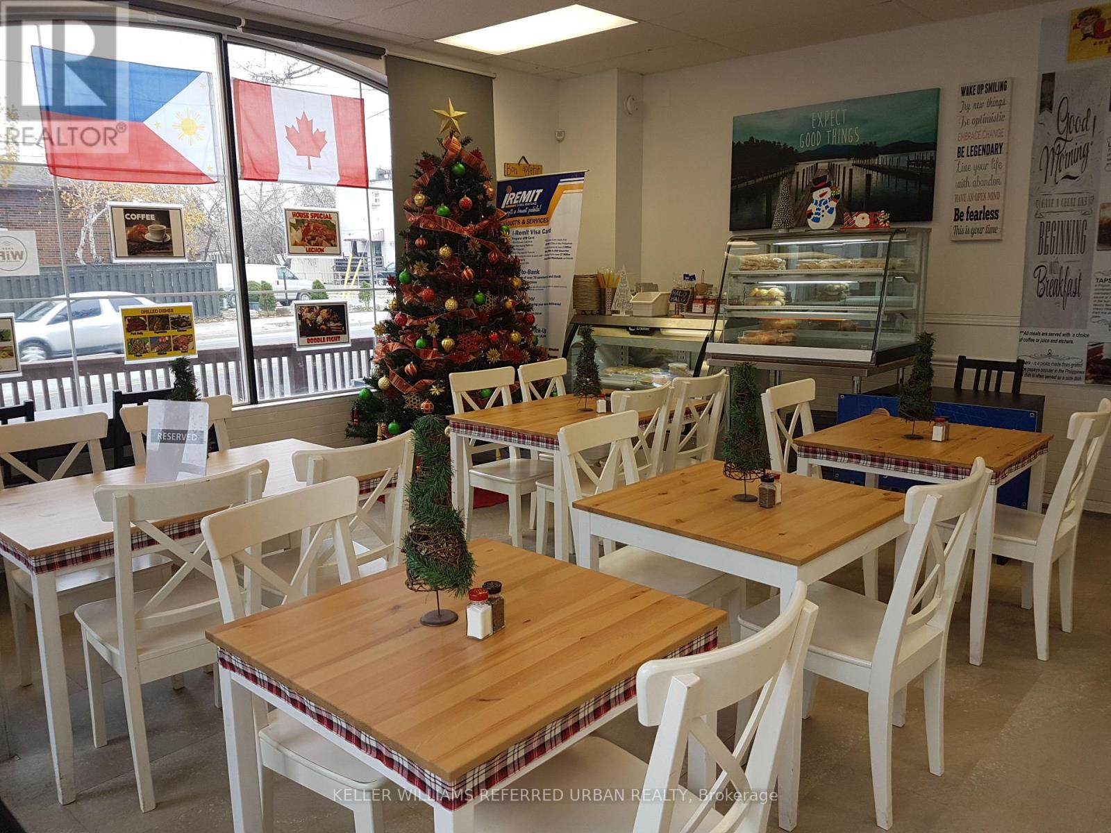 2 - 1 Romar Crescent W, Toronto, Ontario  M6B 1R7 - Photo 2 - W12569084