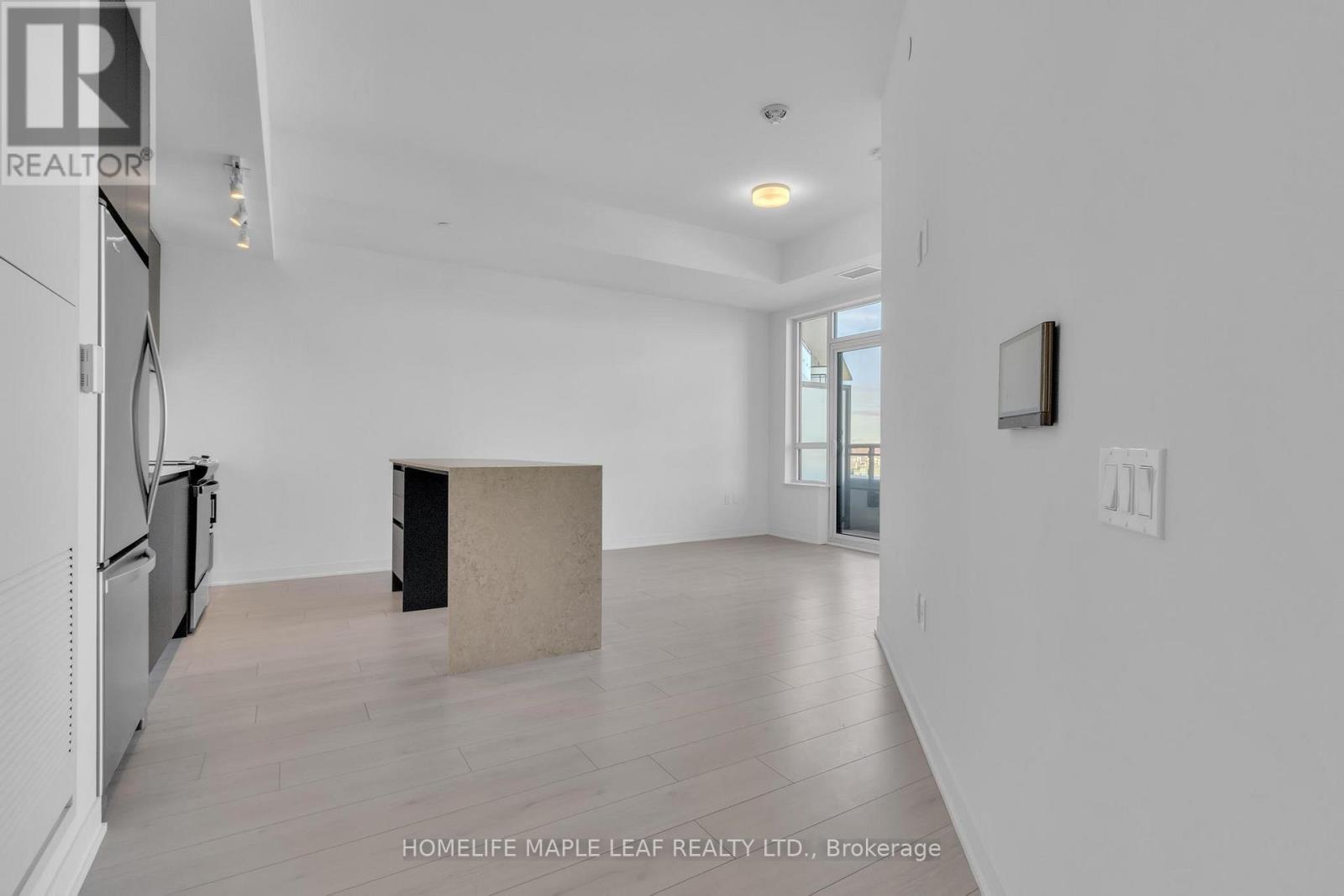 Lph01 - 395 Dundas Street W, Oakville, Ontario  L6M 4M2 - Photo 12 - W12569098