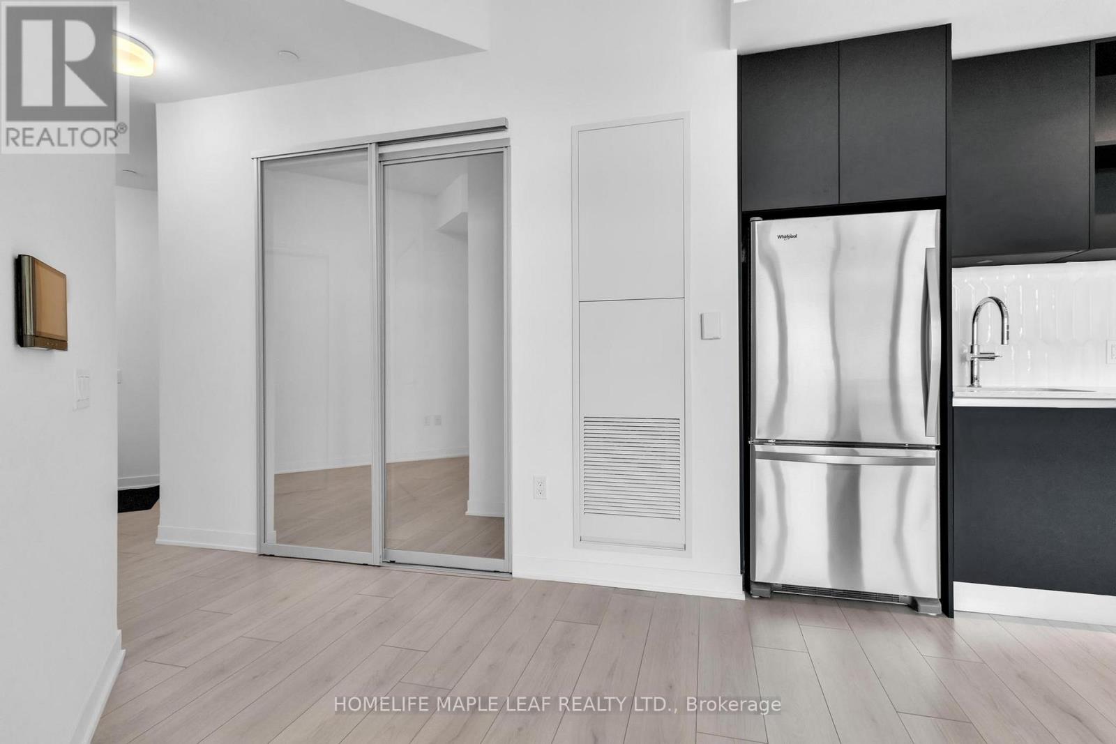 Lph01 - 395 Dundas Street W, Oakville, Ontario  L6M 4M2 - Photo 21 - W12569098