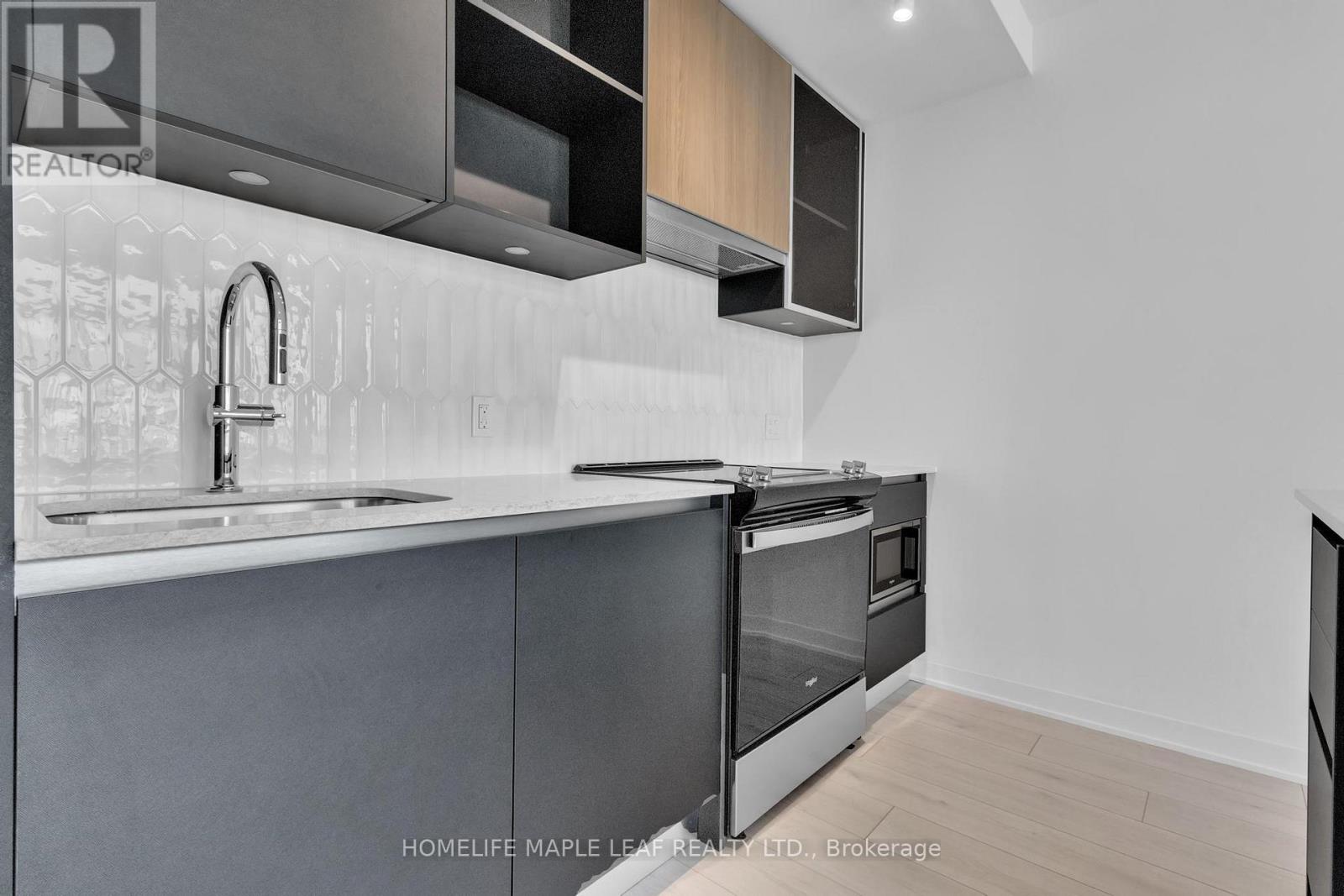 Lph01 - 395 Dundas Street W, Oakville, Ontario  L6M 4M2 - Photo 25 - W12569098