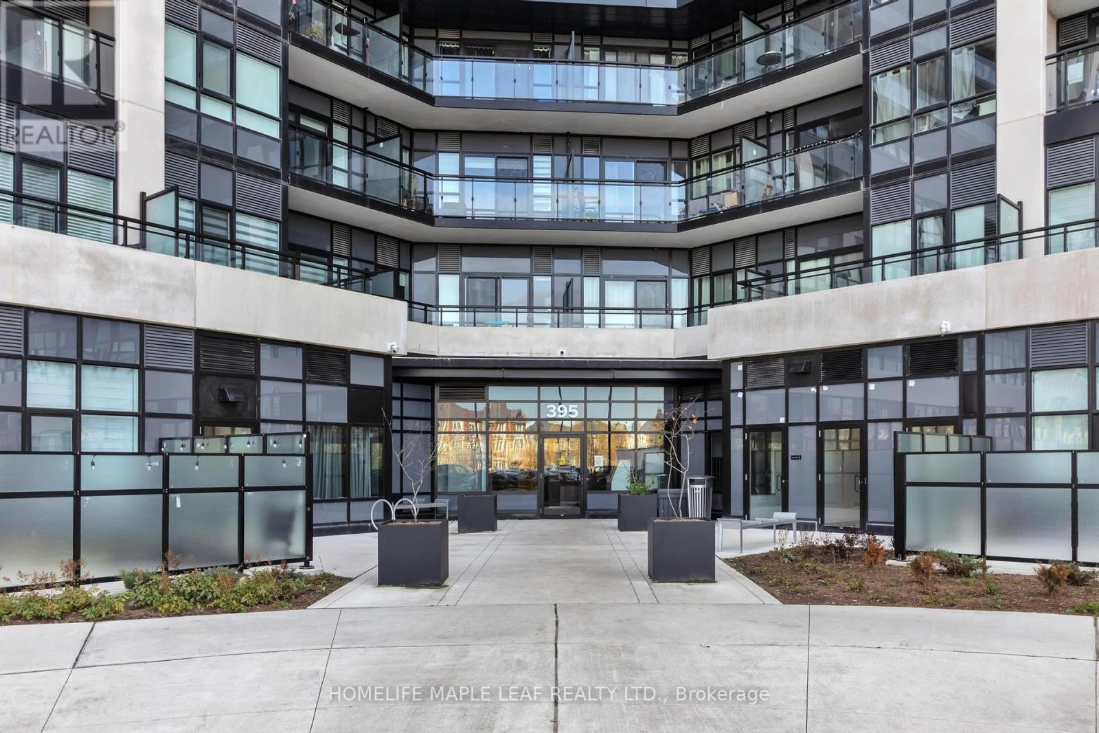 Lph01 - 395 Dundas Street W, Oakville, Ontario  L6M 4M2 - Photo 6 - W12569098