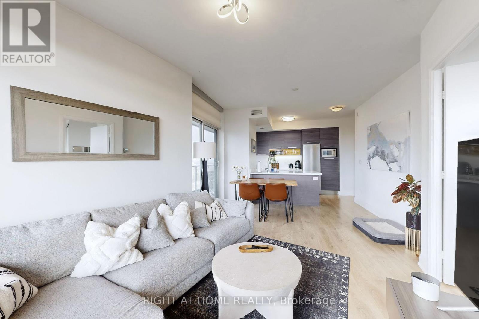 1505 - 36 Park Lawn Road, Toronto, Ontario  M8Y 3H8 - Photo 13 - W12569138