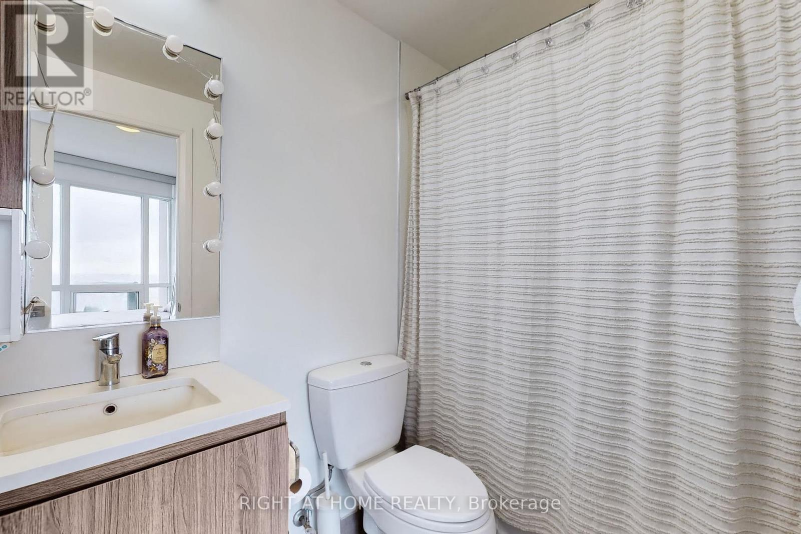 1505 - 36 Park Lawn Road, Toronto, Ontario  M8Y 3H8 - Photo 18 - W12569138