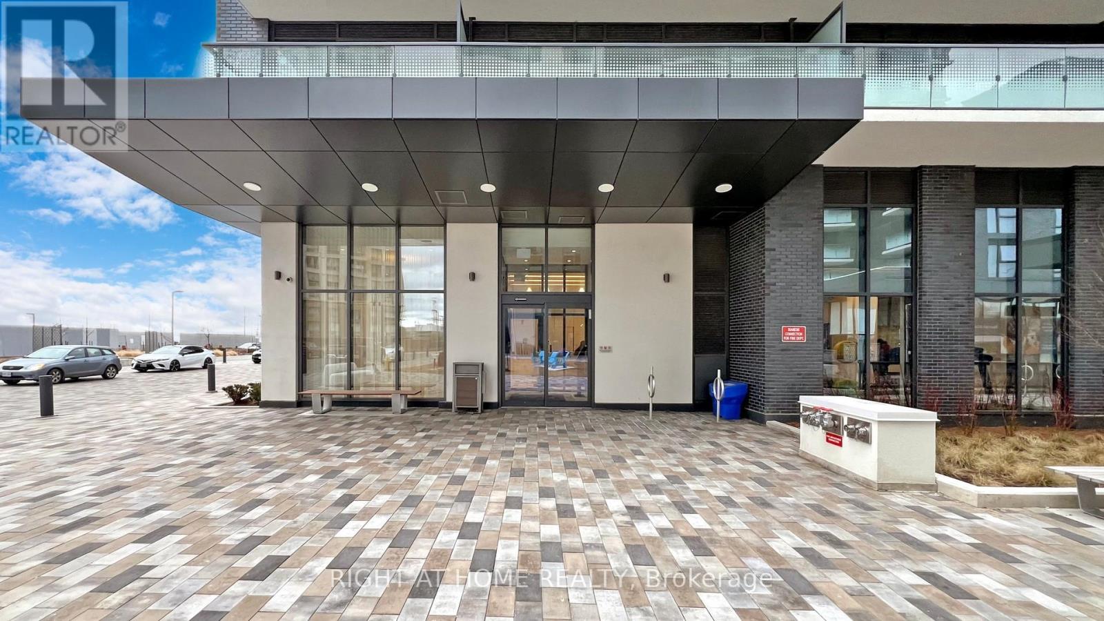 801 - 30 Samuel Wood Way, Toronto, Ontario  M9B 0C9 - Photo 4 - W12569140