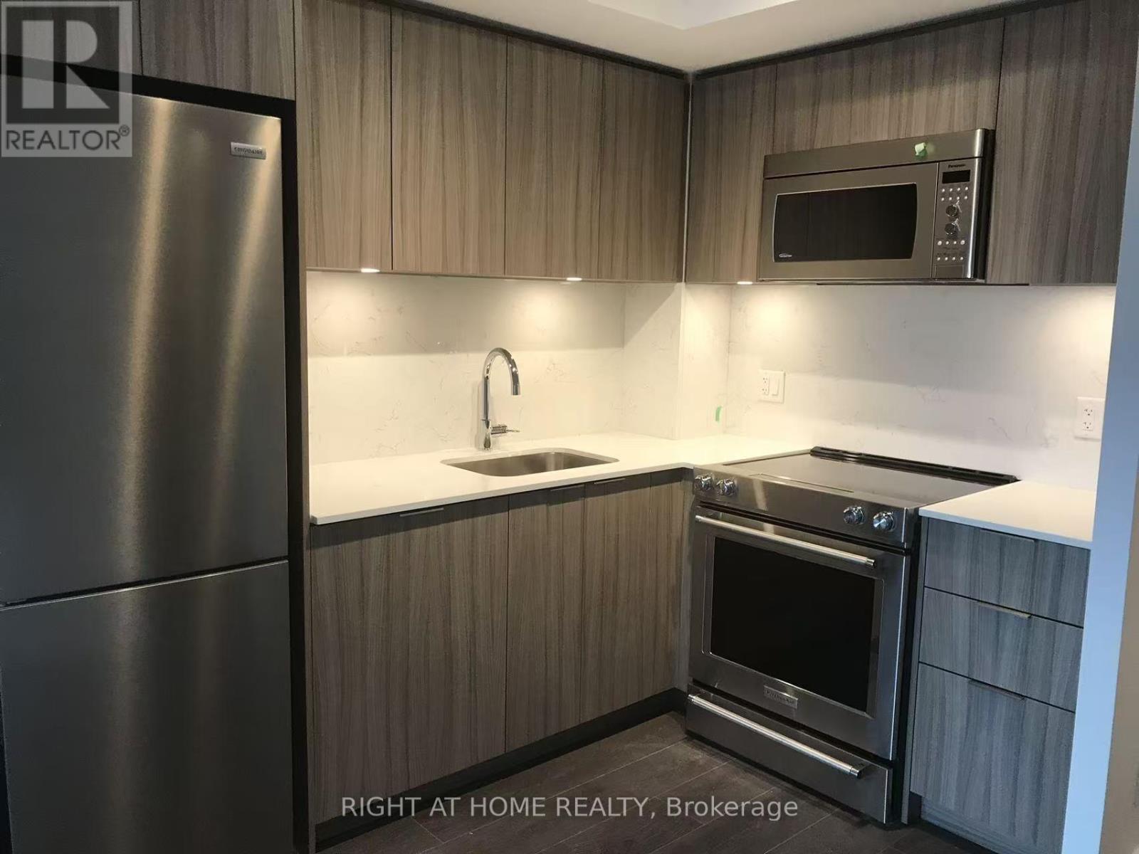 801 - 30 Samuel Wood Way, Toronto, Ontario  M9B 0C9 - Photo 9 - W12569140