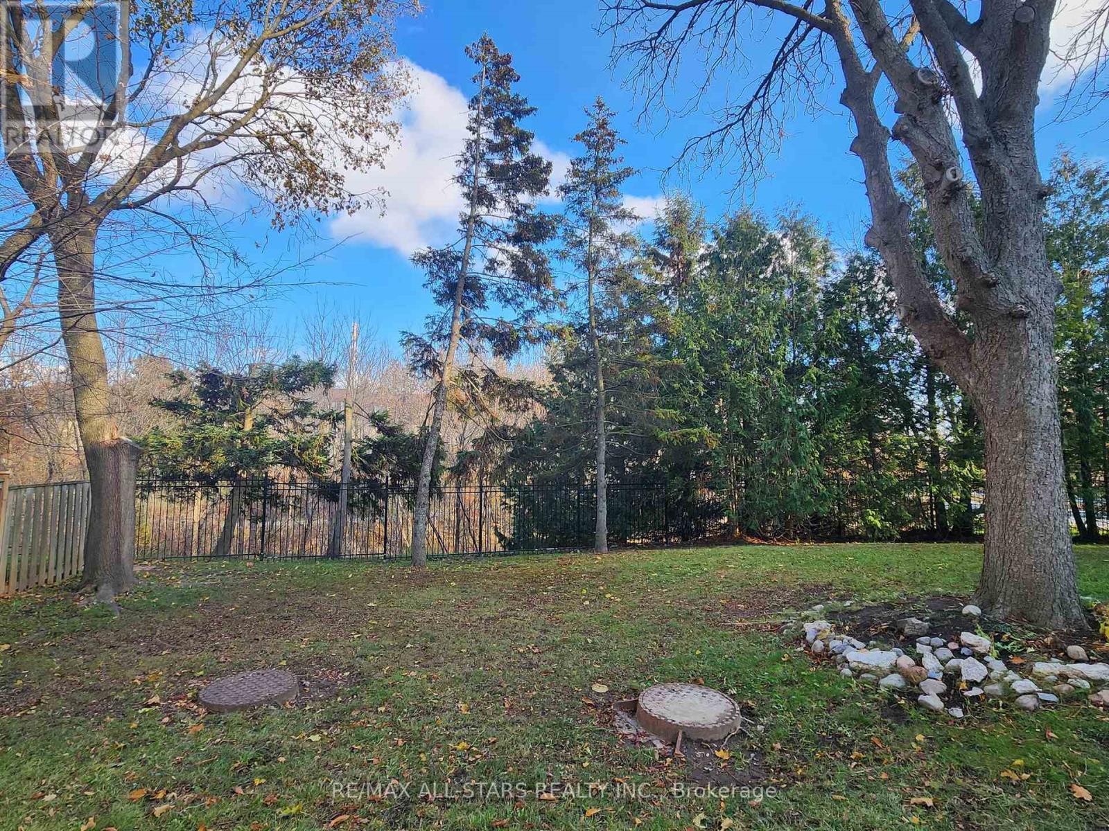 6 Hepworth Way, Markham, Ontario  L3P 3S9 - Photo 9 - N12480130