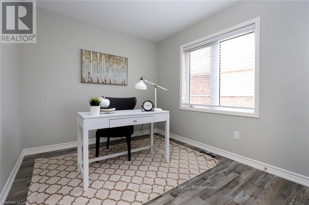 66 Daylily Lane, Kitchener, Ontario  N2R 0L7 - Photo 26 - X12569078