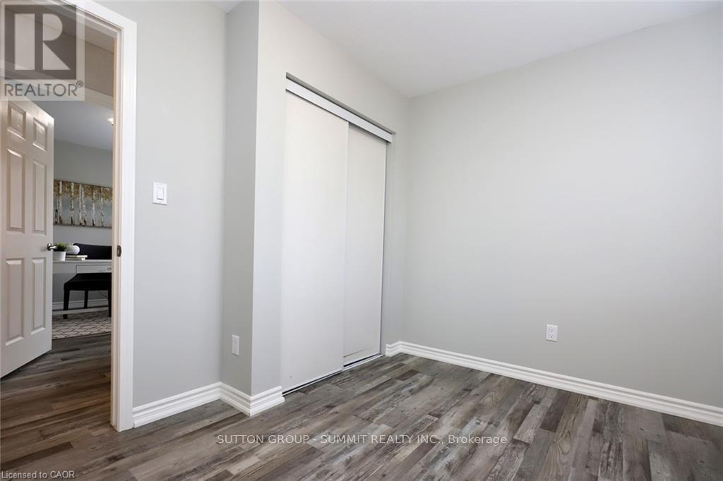 66 Daylily Lane, Kitchener, Ontario  N2R 0L7 - Photo 29 - X12569078