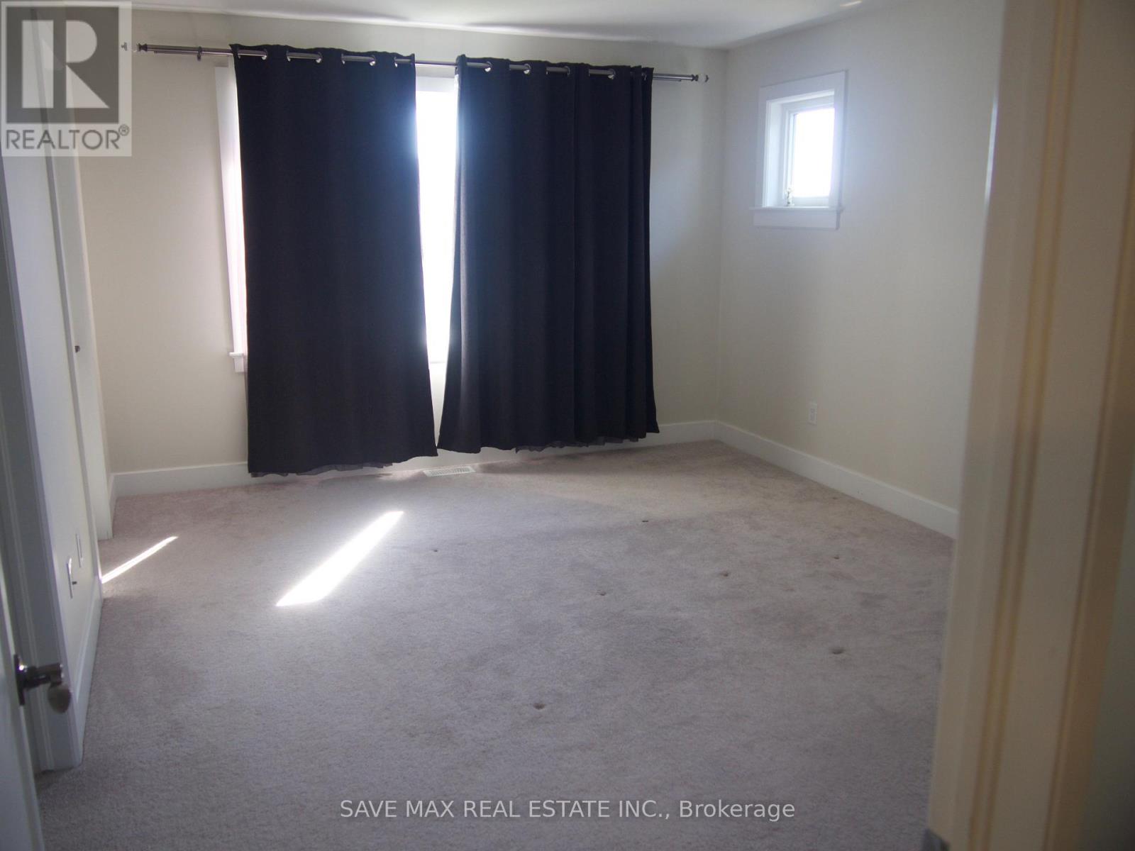 189 Dr Richard James Crescent E, Loyalist, Ontario  K7N 0B9 - Photo 6 - X12569086