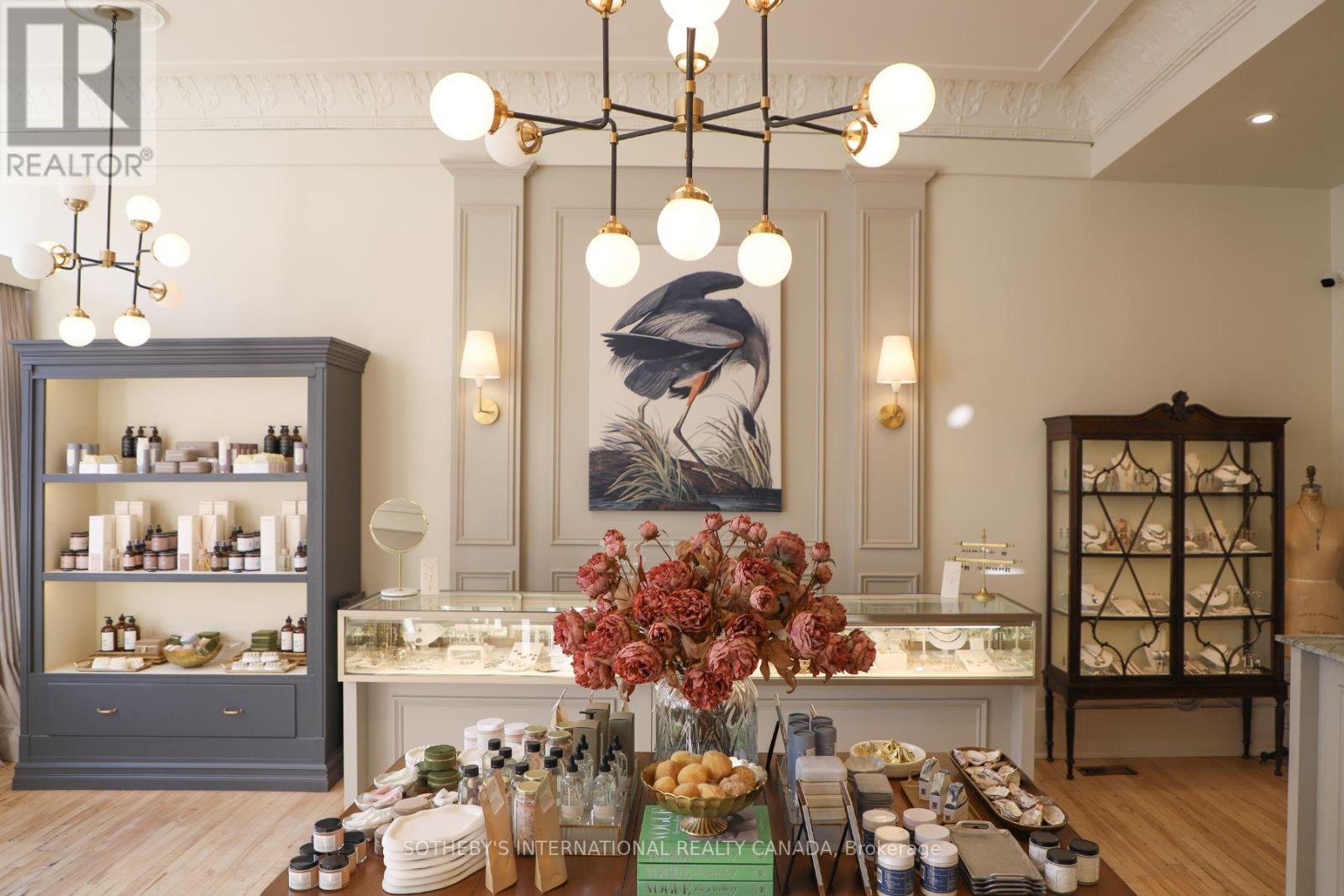 96 Downie Street, Stratford, Ontario  N5A 1W9 - Photo 4 - X12569126