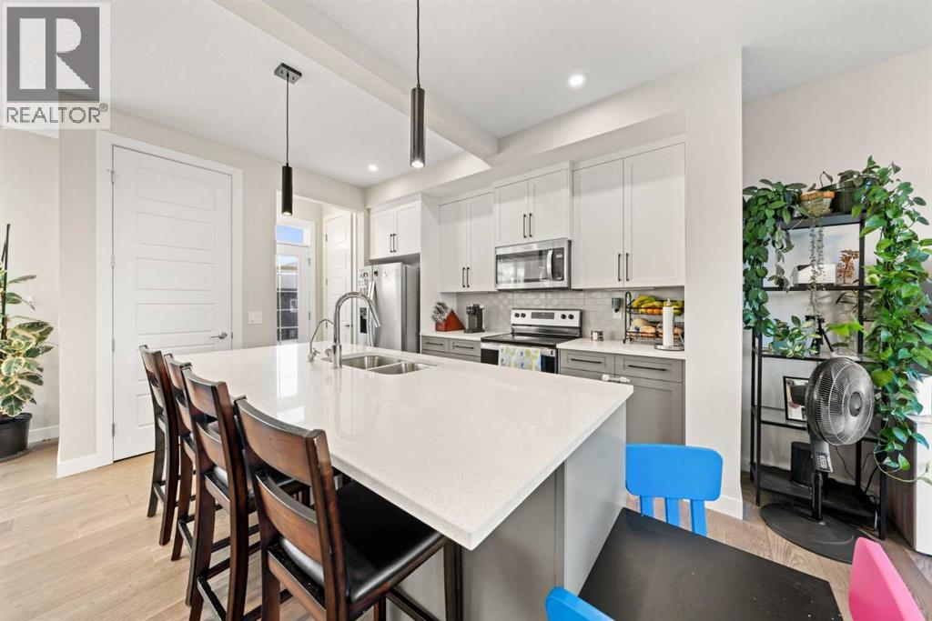 281 Waterford Boulevard, Chestermere, Alberta  T1X 2P8 - Photo 5 - A2266719