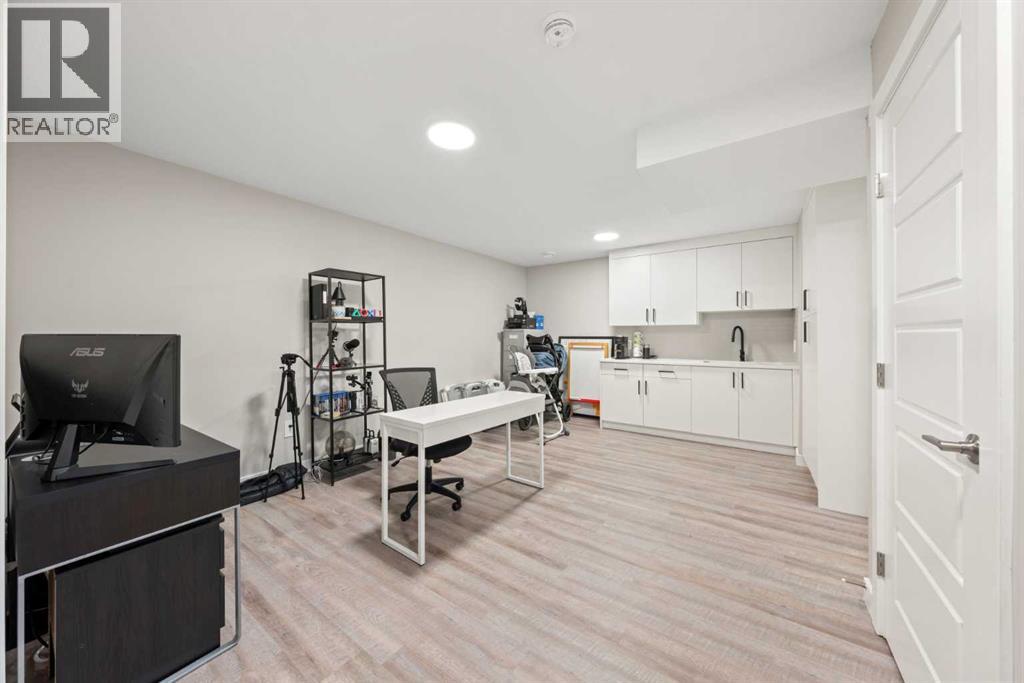 281 Waterford Boulevard, Chestermere, Alberta  T1X 2P8 - Photo 25 - A2266719