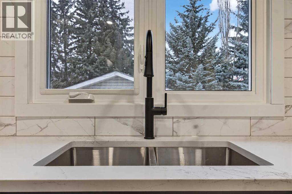 4411 53 Street Nw, Calgary, Alberta  T3A 1V5 - Photo 16 - A2271050