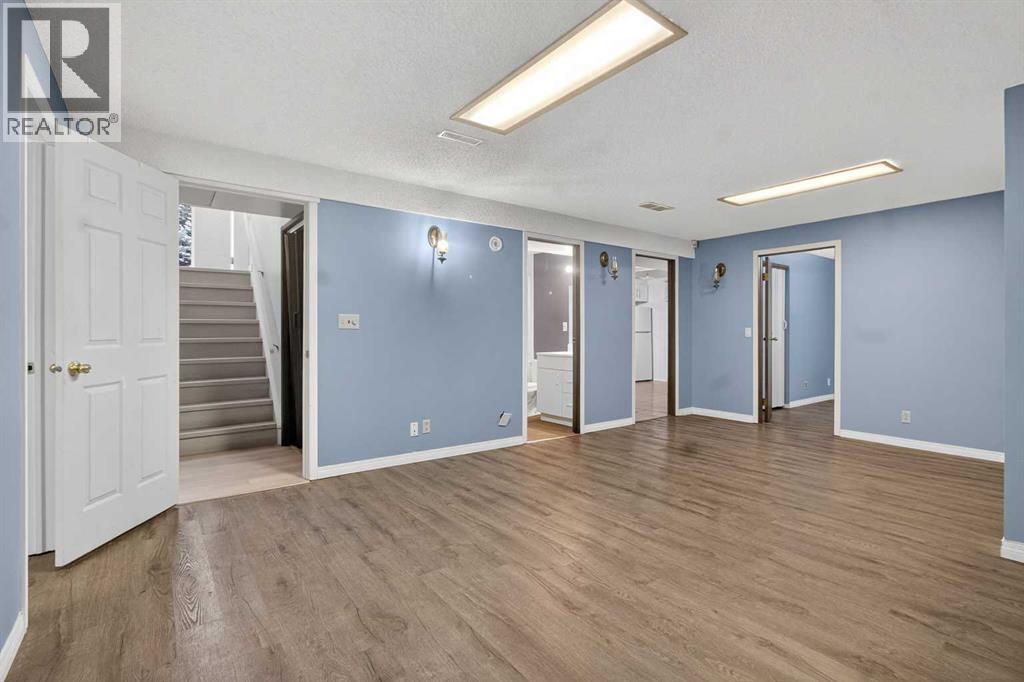 4411 53 Street Nw, Calgary, Alberta  T3A 1V5 - Photo 25 - A2271050