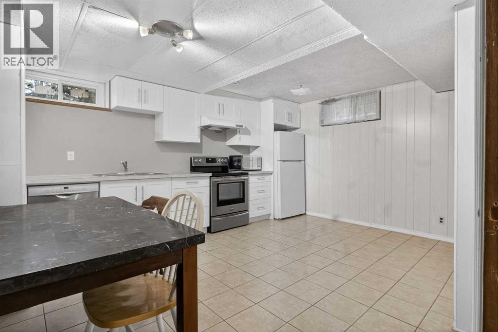 4411 53 Street Nw, Calgary, Alberta  T3A 1V5 - Photo 31 - A2271050