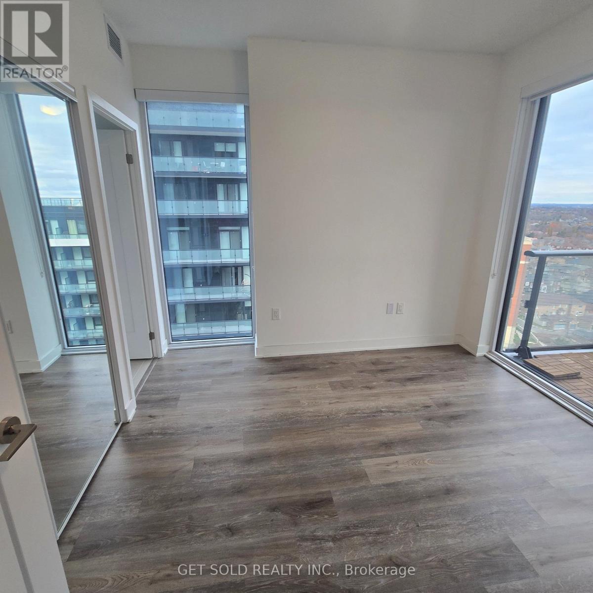 95 Oneida Crescent, Richmond Hill, Ontario  L4B 0H5 - Photo 10 - N12569150