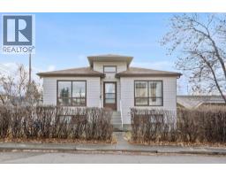 4507 37 Avenue SW Glenbrook