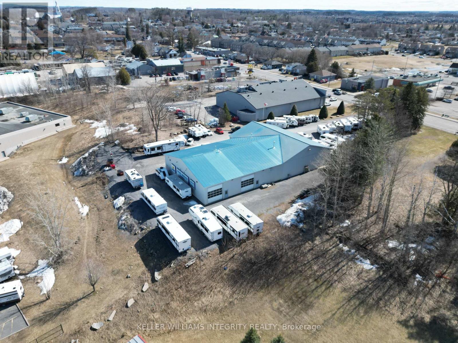 2724 Laurier Street, Clarence-Rockland, Ontario K4K 1A2 - Photo 13 - X12070753