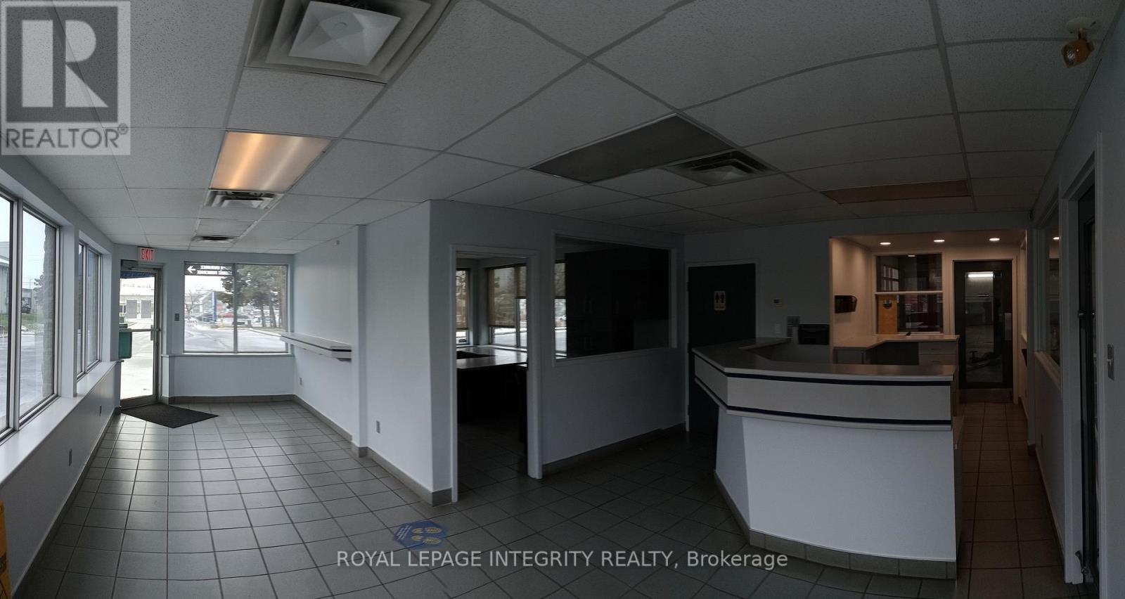 2724 Laurier Street, Clarence-Rockland, Ontario K4K 1A2 - Photo 7 - X12070753