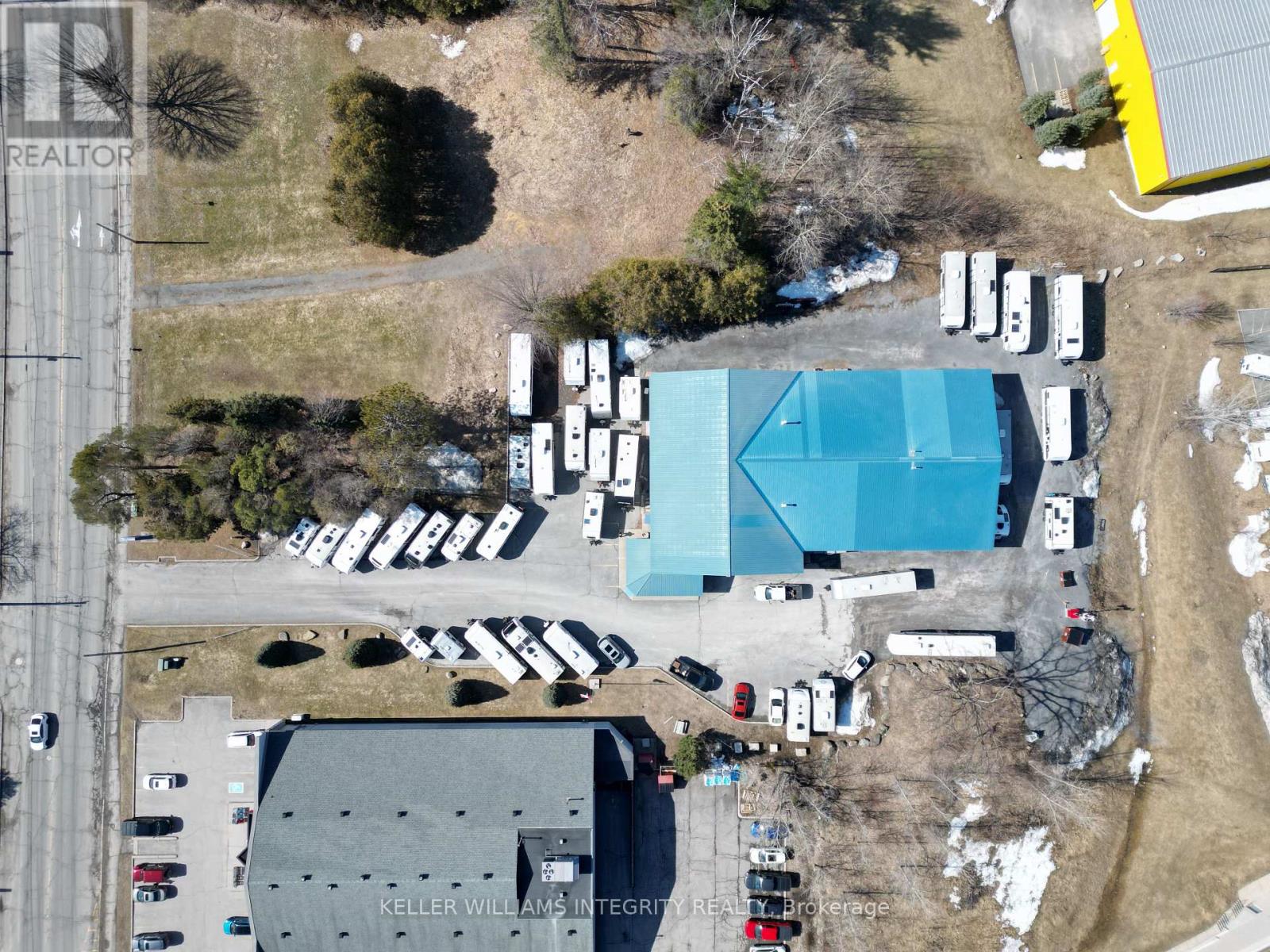 2724 Laurier Street, Clarence-Rockland, Ontario K4K 1A2 - Photo 15 - X12070753