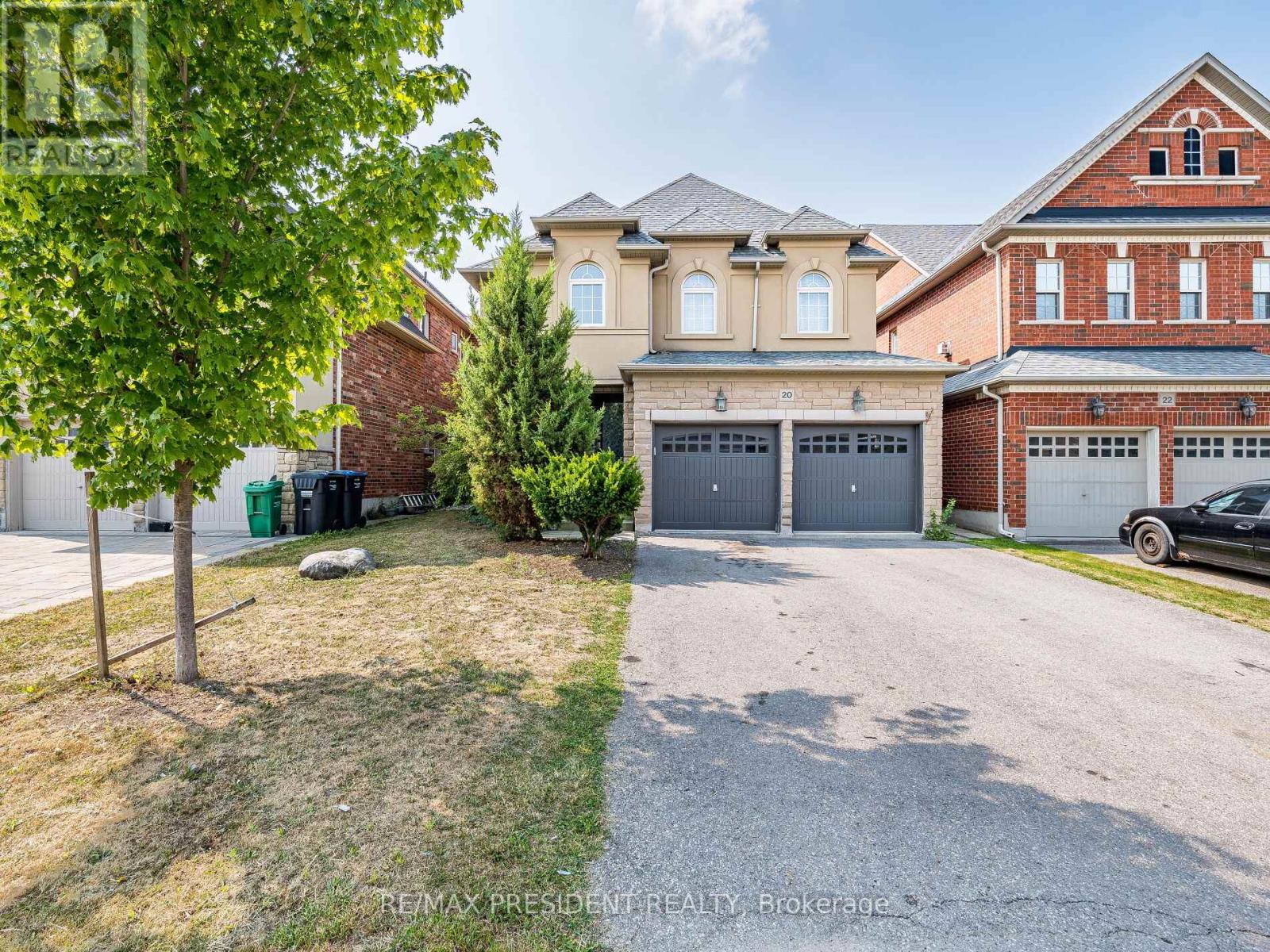 20 Monabelle Crescent, Brampton, Ontario  L6P 1W5 - Photo 3 - W12569160