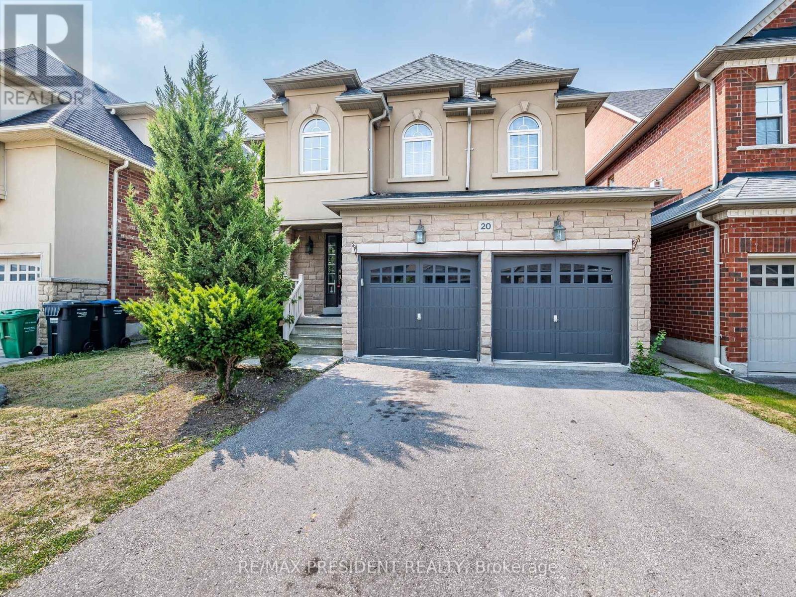 20 Monabelle Crescent, Brampton, Ontario  L6P 1W5 - Photo 4 - W12569160