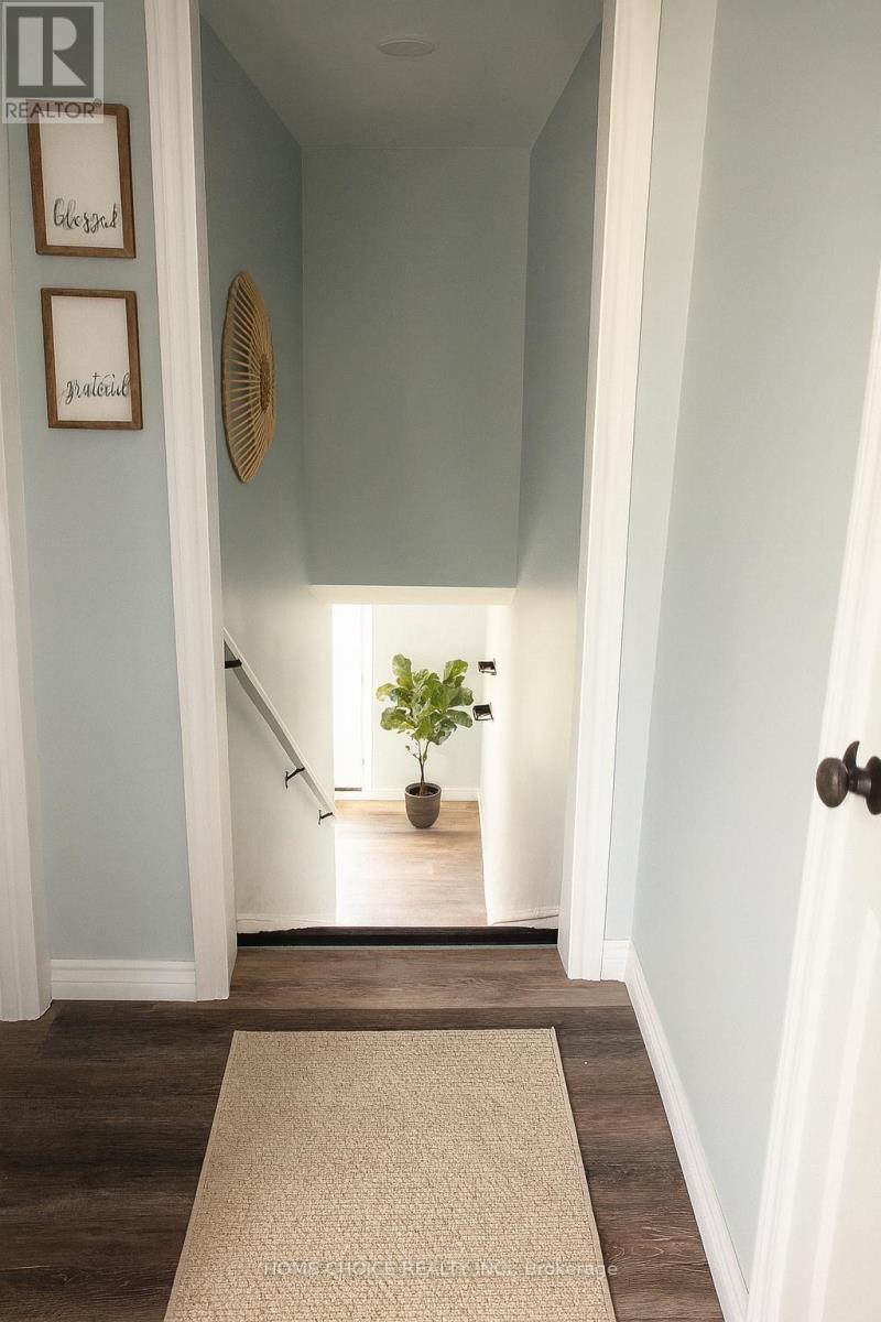 228 C Cindy Lane W, Essa, Ontario  L0M 1B0 - Photo 6 - N12405466