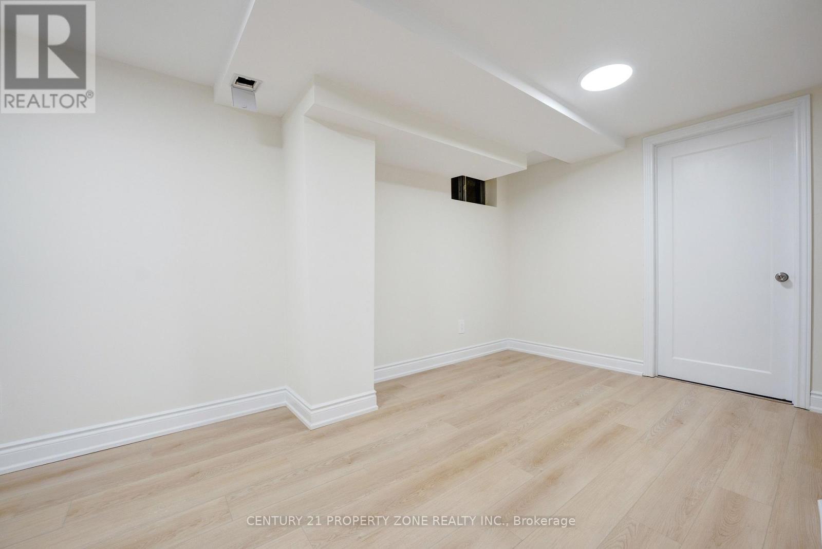 187 Martha Crescent, Caledon, Ontario  L7E 4X2 - Photo 32 - W12566168