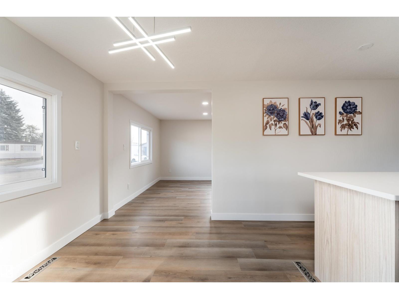 2001 West View Gr Nw, Edmonton, Alberta  T5S 1T6 - Photo 17 - E4466528