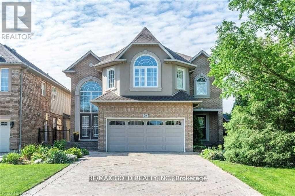 79 SURREY DRIVE, Hamilton, Ontario