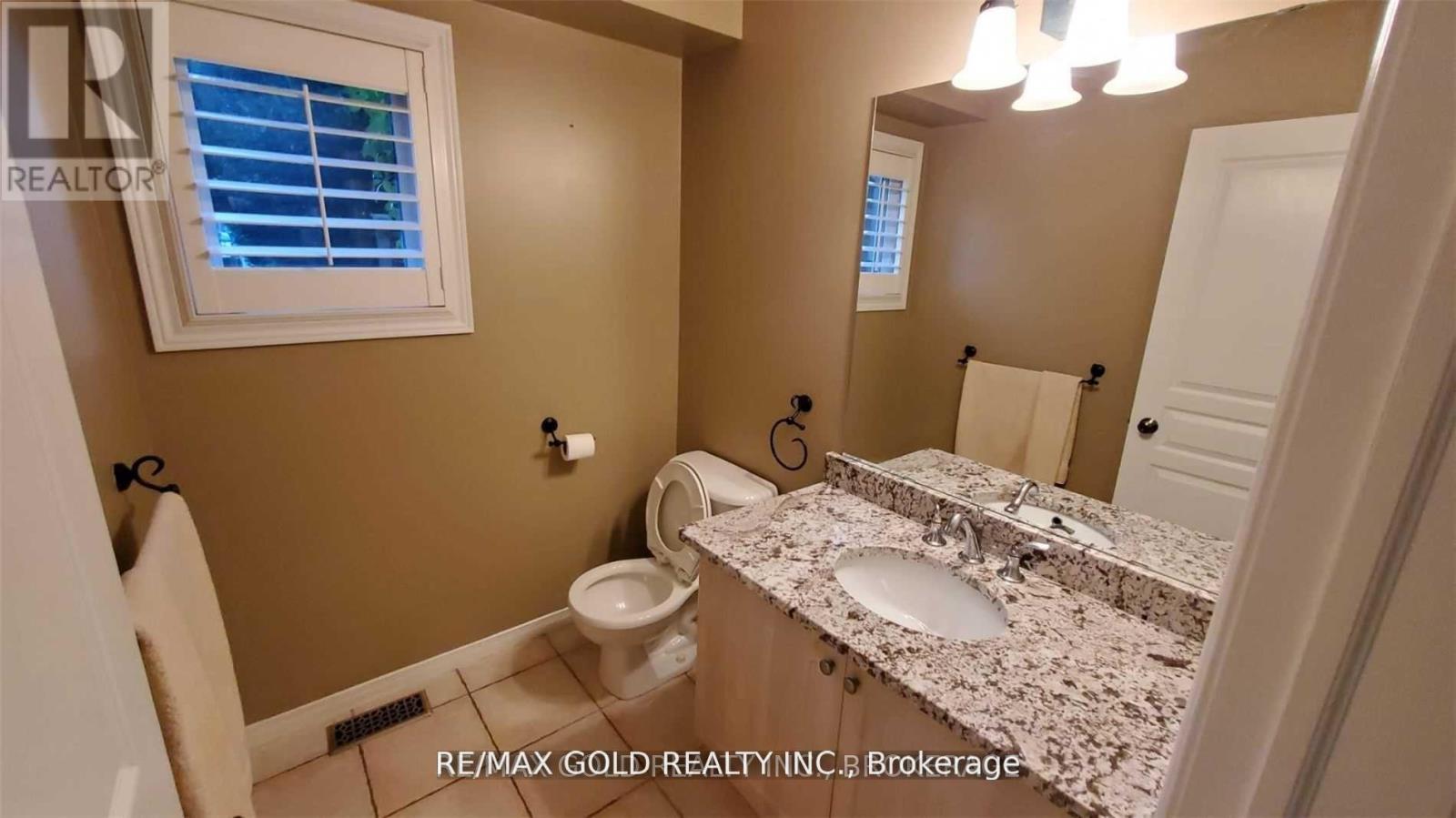 79 Surrey Drive, Hamilton, Ontario  L9K 1L9 - Photo 11 - X12569152