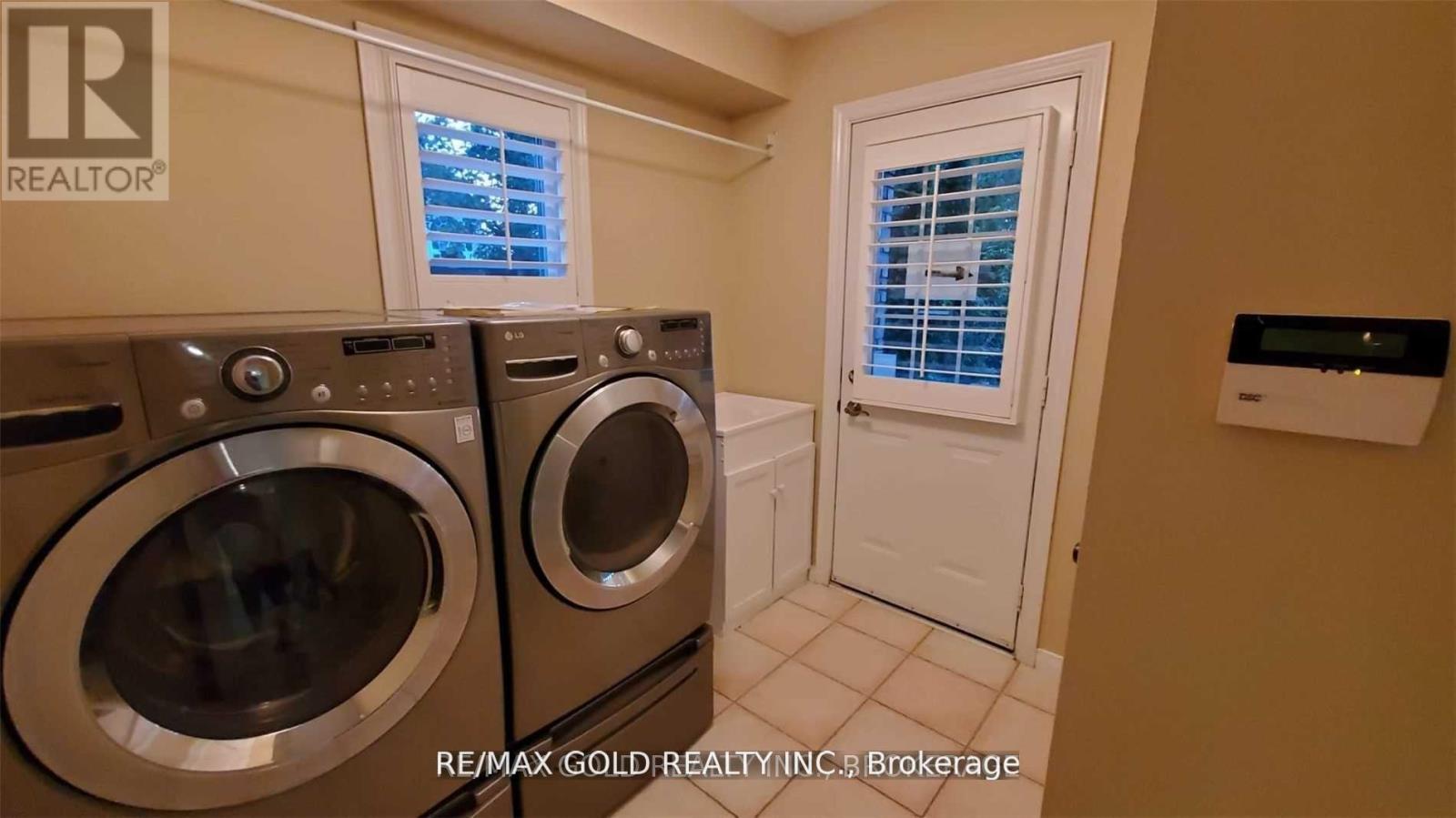 79 Surrey Drive, Hamilton, Ontario  L9K 1L9 - Photo 20 - X12569152