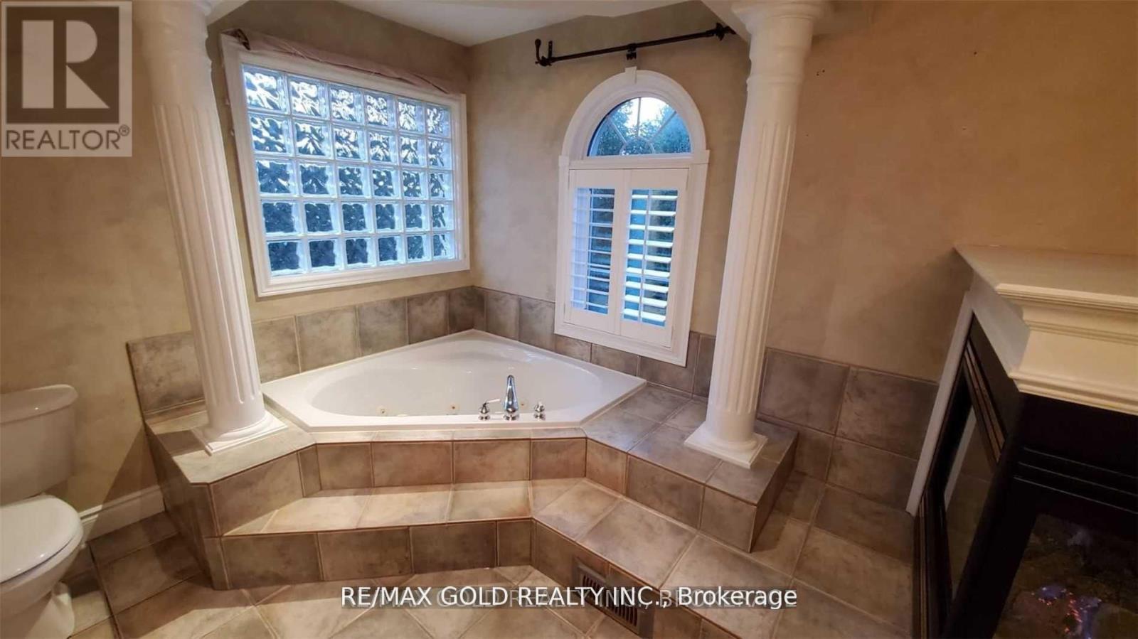 79 Surrey Drive, Hamilton, Ontario  L9K 1L9 - Photo 27 - X12569152