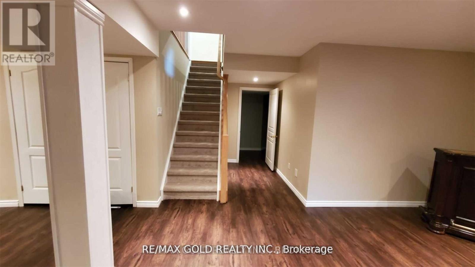 79 Surrey Drive, Hamilton, Ontario  L9K 1L9 - Photo 35 - X12569152