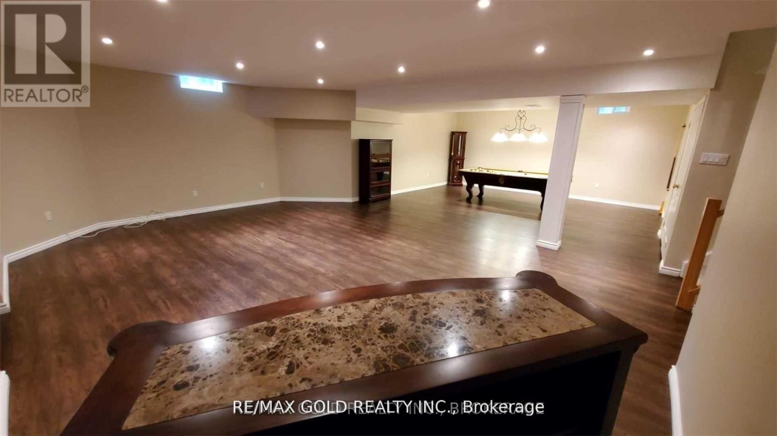 79 Surrey Drive, Hamilton, Ontario  L9K 1L9 - Photo 37 - X12569152