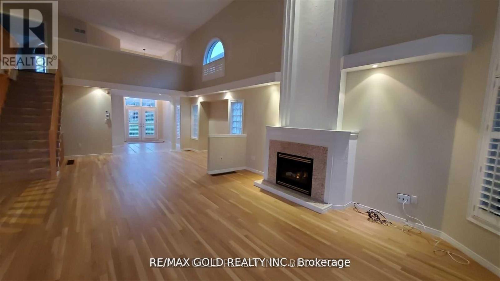 79 Surrey Drive, Hamilton, Ontario  L9K 1L9 - Photo 9 - X12569152