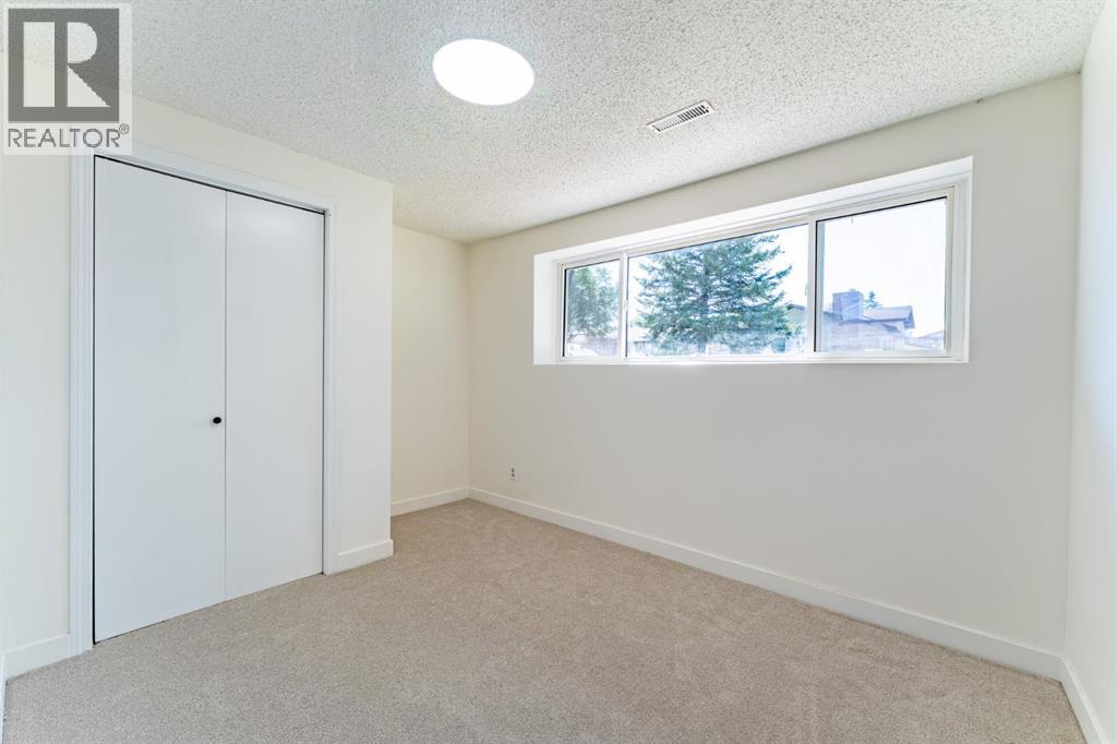 344 Templeview Drive Ne, Calgary, Alberta  T1Y 3W4 - Photo 23 - A2272233
