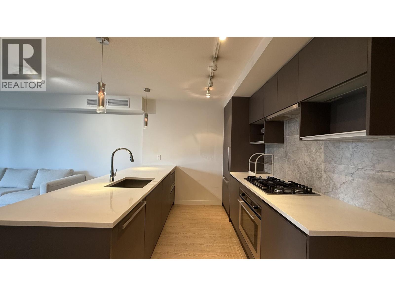 828 8988 Patterson Road, Richmond, British Columbia V6X 0R2 - Photo 2 - R3069283