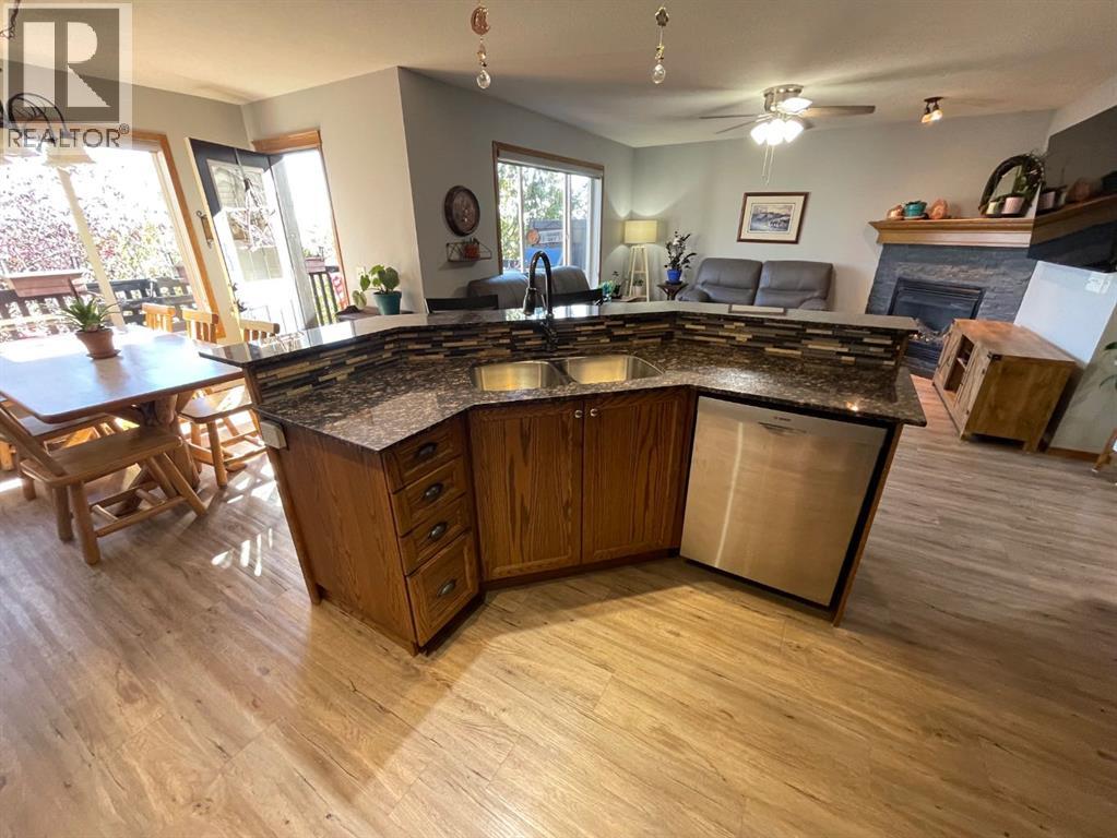 63 Glensummit Close, Cochrane, Alberta  T4C 2K1 - Photo 18 - A2265166