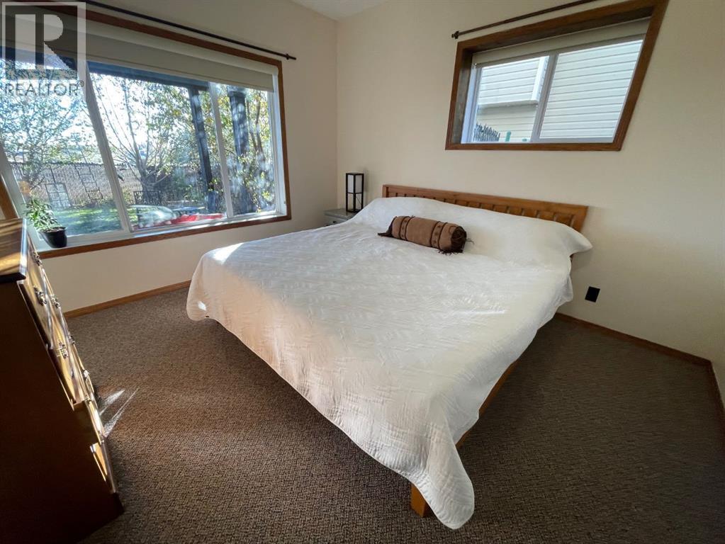 63 Glensummit Close, Cochrane, Alberta  T4C 2K1 - Photo 38 - A2265166