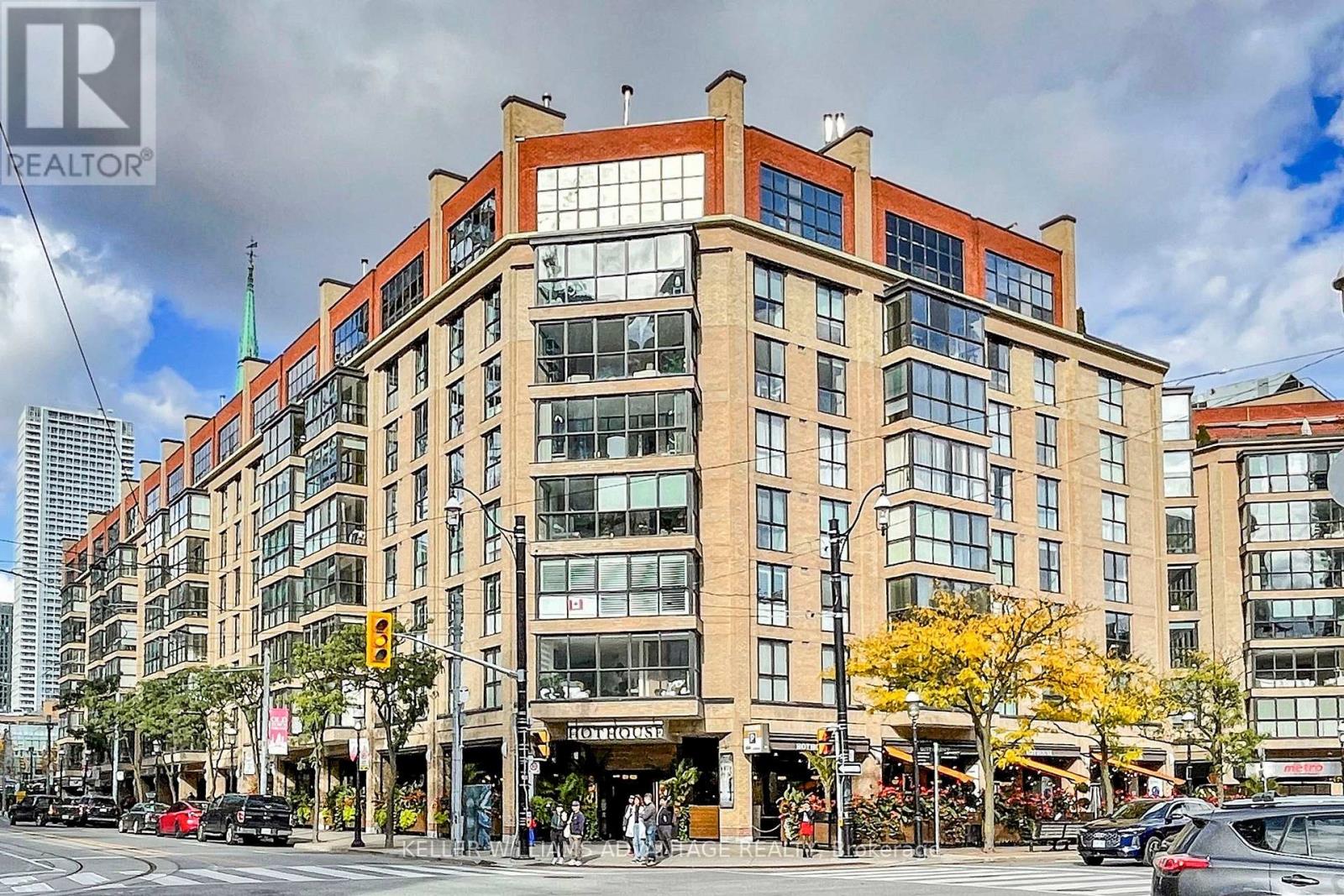 713 - 35 CHURCH STREET, Toronto, Ontario