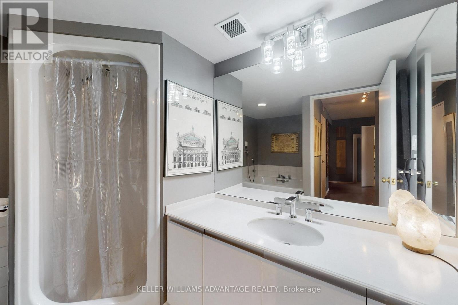 713 - 35 Church Street, Toronto, Ontario  M5E 1T3 - Photo 20 - C12569180