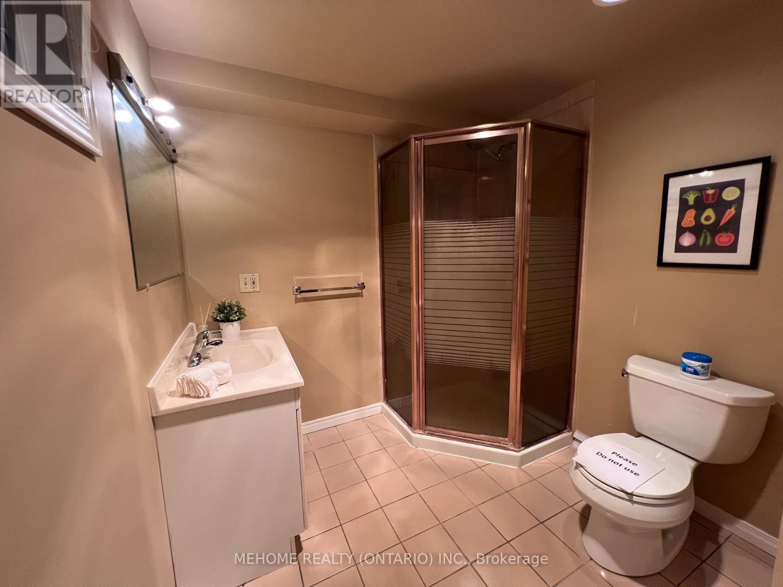 Lower Unit - 121 Angus Drive, Toronto, Ontario  M2J 2W9 - Photo 14 - C12569234