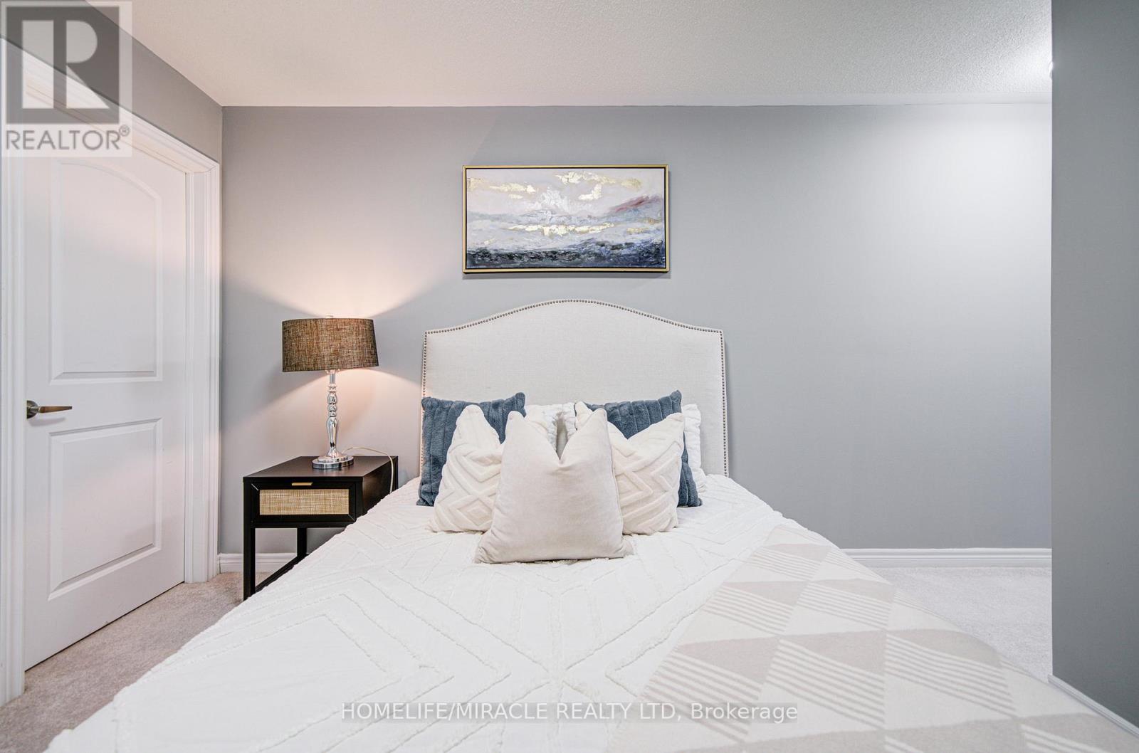 1101 Lockie Drive, Oshawa, Ontario  L1L 0R9 - Photo 38 - E12569200