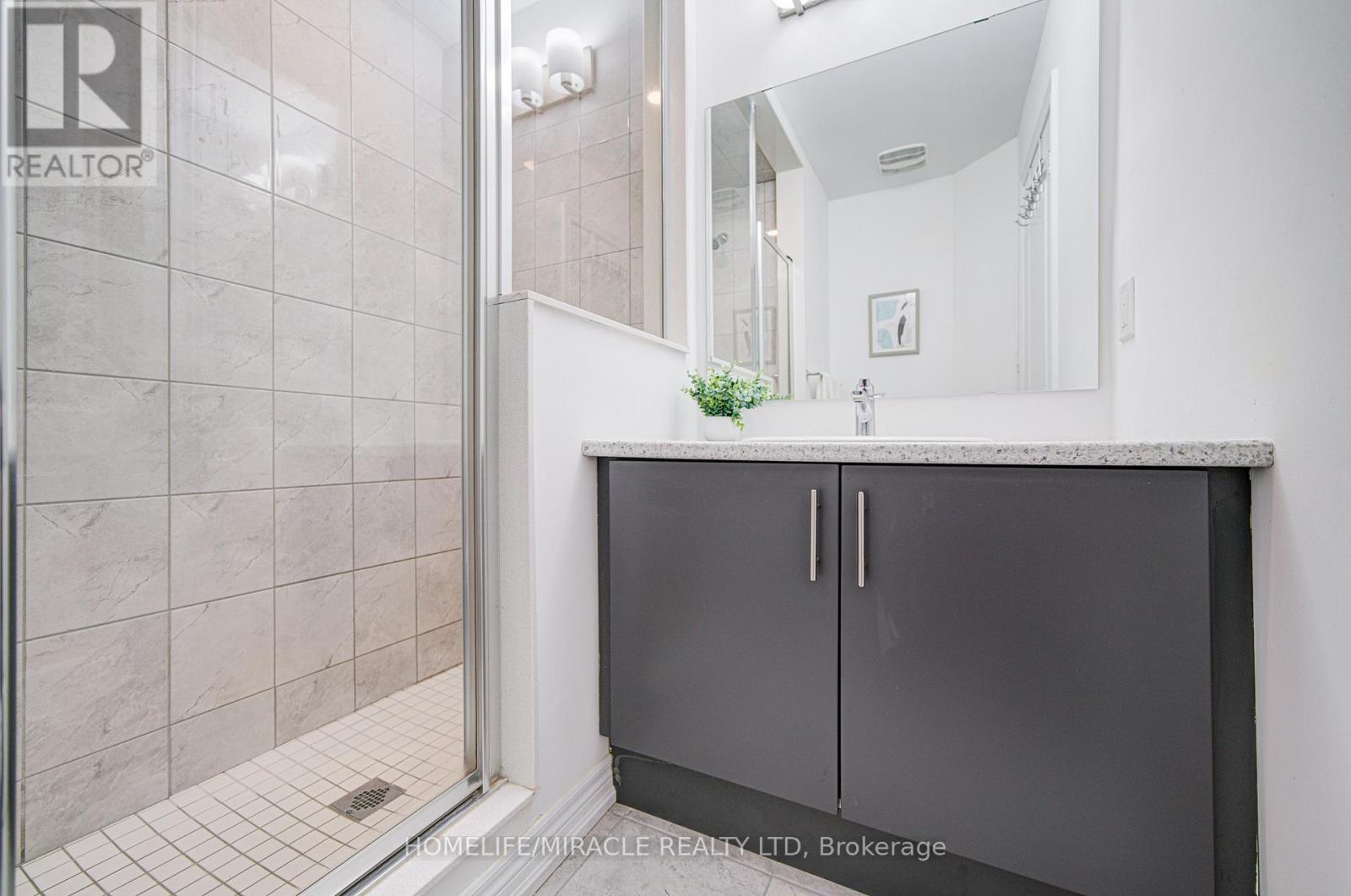 1101 Lockie Drive, Oshawa, Ontario  L1L 0R9 - Photo 42 - E12569200