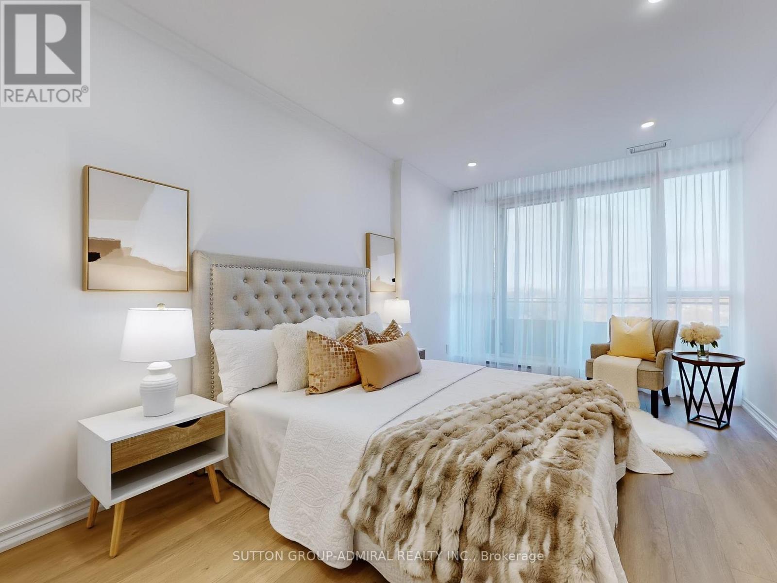 Ph27 - 32 Clarissa Drive, Richmond Hill, Ontario  L4C 9R7 - Photo 19 - N12569208