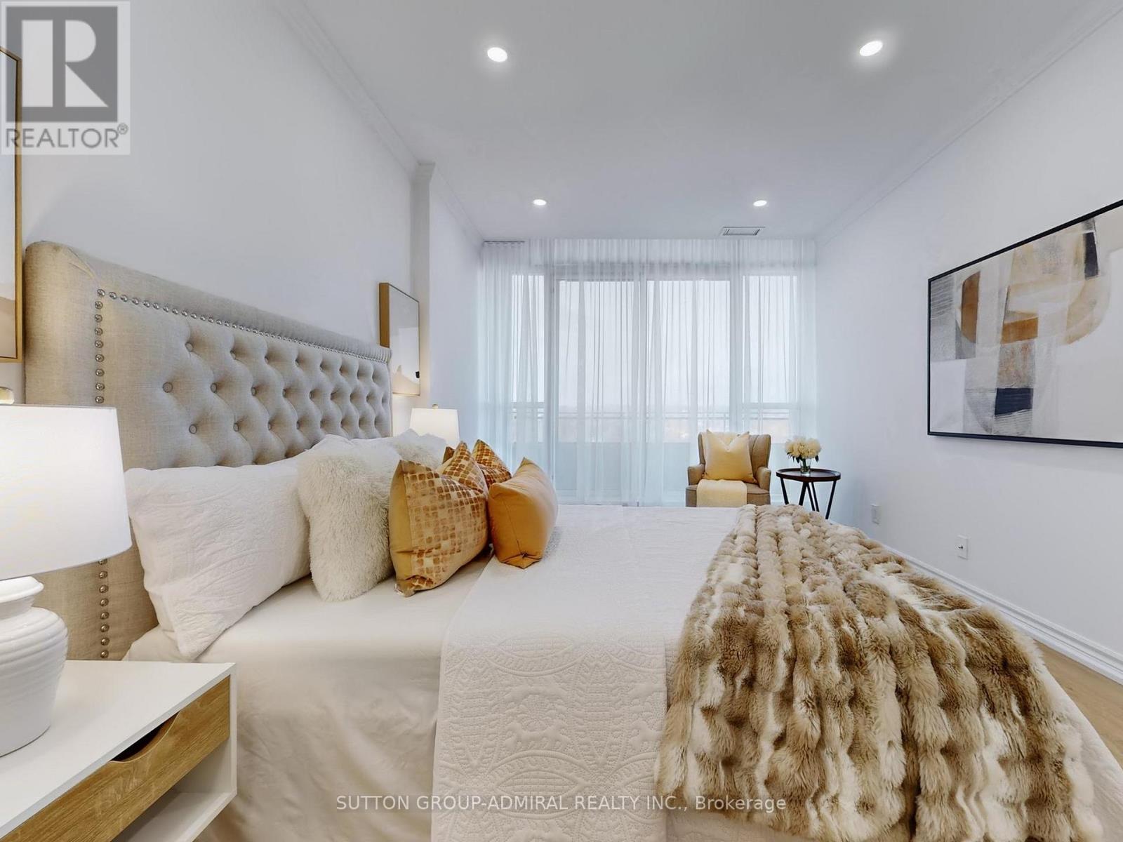 Ph27 - 32 Clarissa Drive, Richmond Hill, Ontario  L4C 9R7 - Photo 25 - N12569208