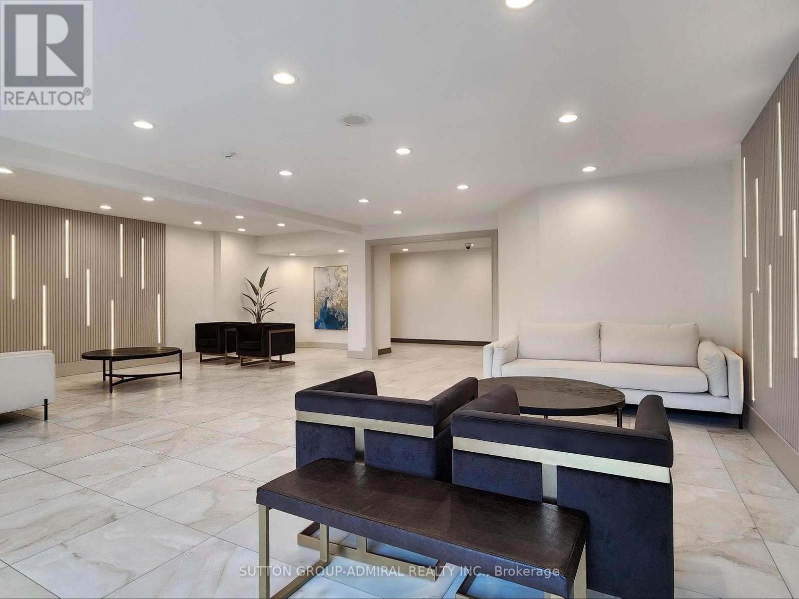 Ph27 - 32 Clarissa Drive, Richmond Hill, Ontario  L4C 9R7 - Photo 40 - N12569208