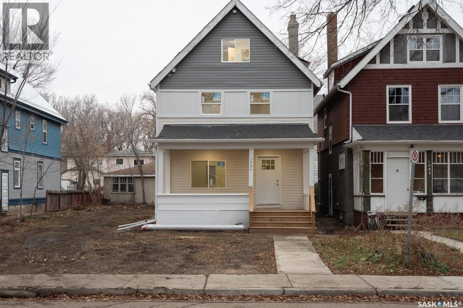 1906 CAMERON STREET, Regina, Saskatchewan