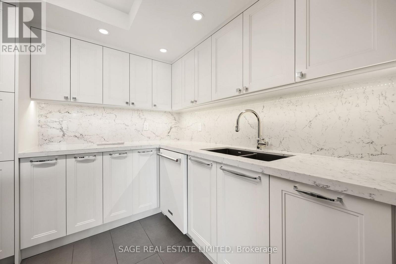 1202 - 71 Charles Street E, Toronto, Ontario  M4Y 2T3 - Photo 16 - C12554852